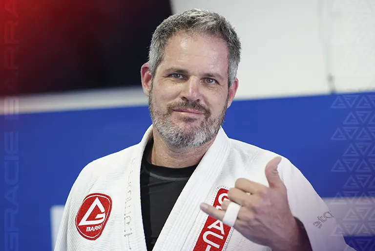 img_pessoas_16_gracie_barra